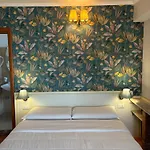 Athena Apart Otel 3*