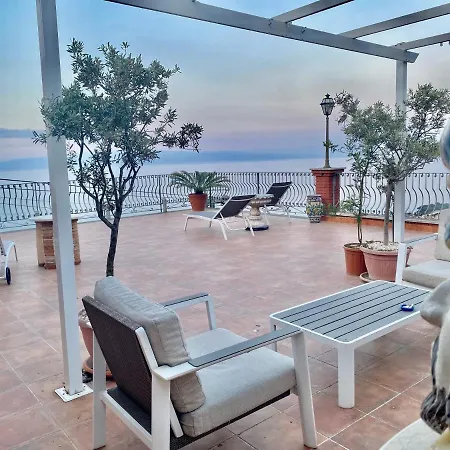 Athena Lejlighedshotel 3*